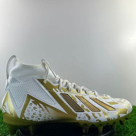 Adidas Freak 23 7v7 SMU Men Size 12.5 White Gold Football Cleats HP2442 NEW - Picture 1 of 8